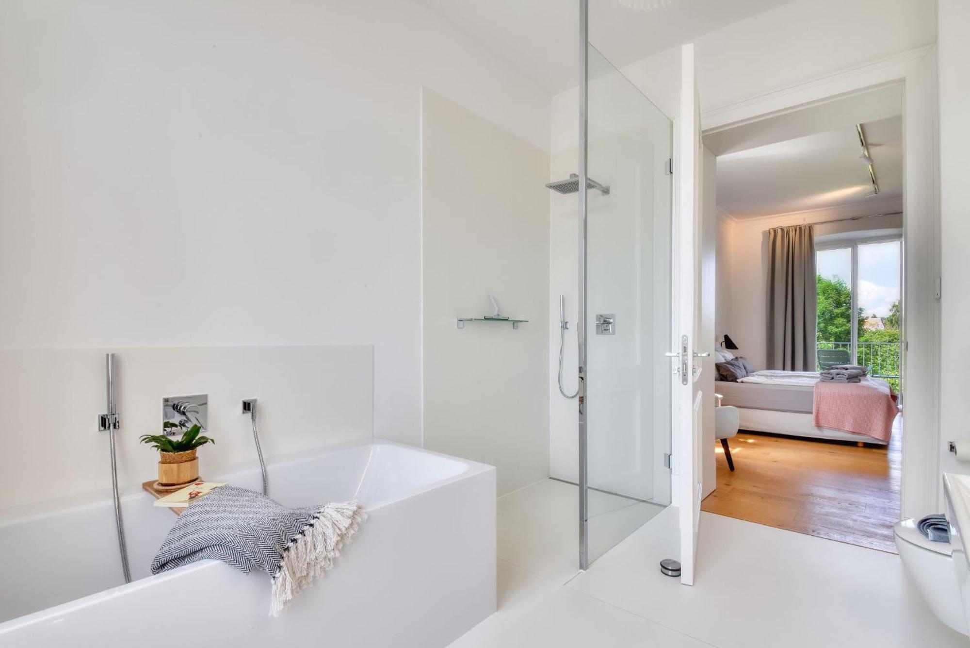 Ferienwohnung Fuerst Malte Loft I Design & Pool Putbus Exterior photo